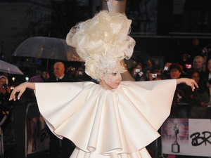 Miss Mode: Lady Gaga Brits 