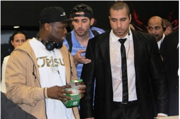 50 Cent shopping for toilet paper