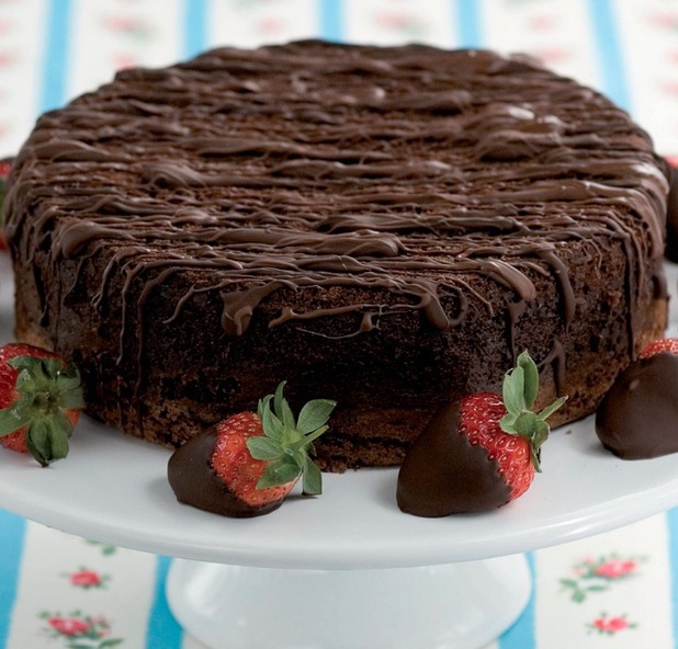 Delicious Chocolate Cake Pics images