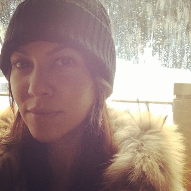 kourtney-kardashian-snow-hat