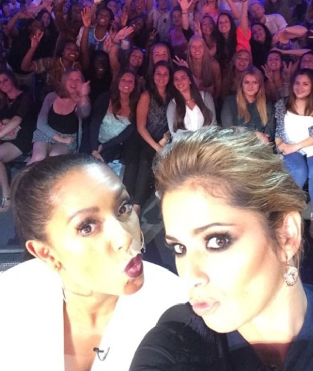 X Factor's Mel B, Cheryl Cole, Louis Walsh, Simon Cowell On Selfie ...