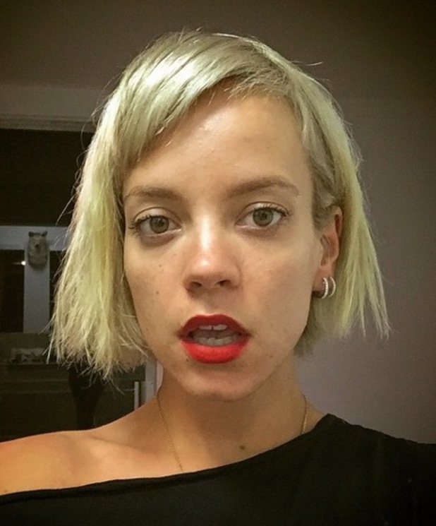 Lily Allen Instagram March 2015 Celebrity Blonde Hair Black Eyebrows Reveal 4187