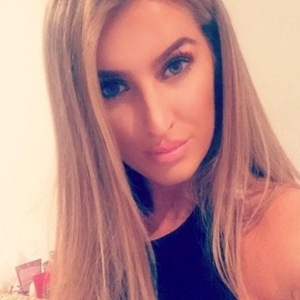 Lillie Lexie Gregg selfie, Instagram
April 2016