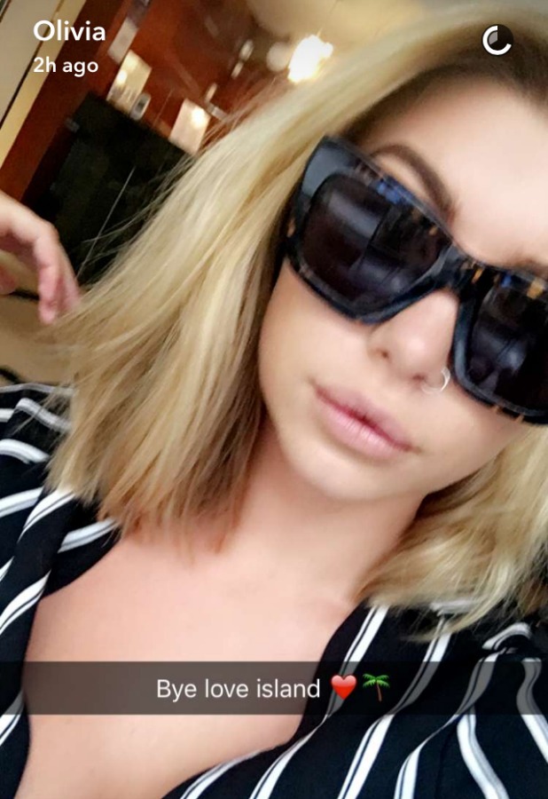 Love Island S Olivia Buckland Shares Cheeky Cleavage Snapchat From Bed Ahead Of Returning To Uk