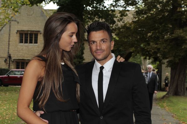 Peter Andre and girlfriend Emily MacDonagh look loved-up as ever ...