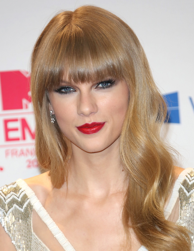 Taylor Swift's luscious locks in pictures! - Beauty News - Reveal