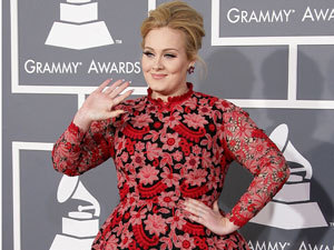 Miss Mode: Adele at Grammys